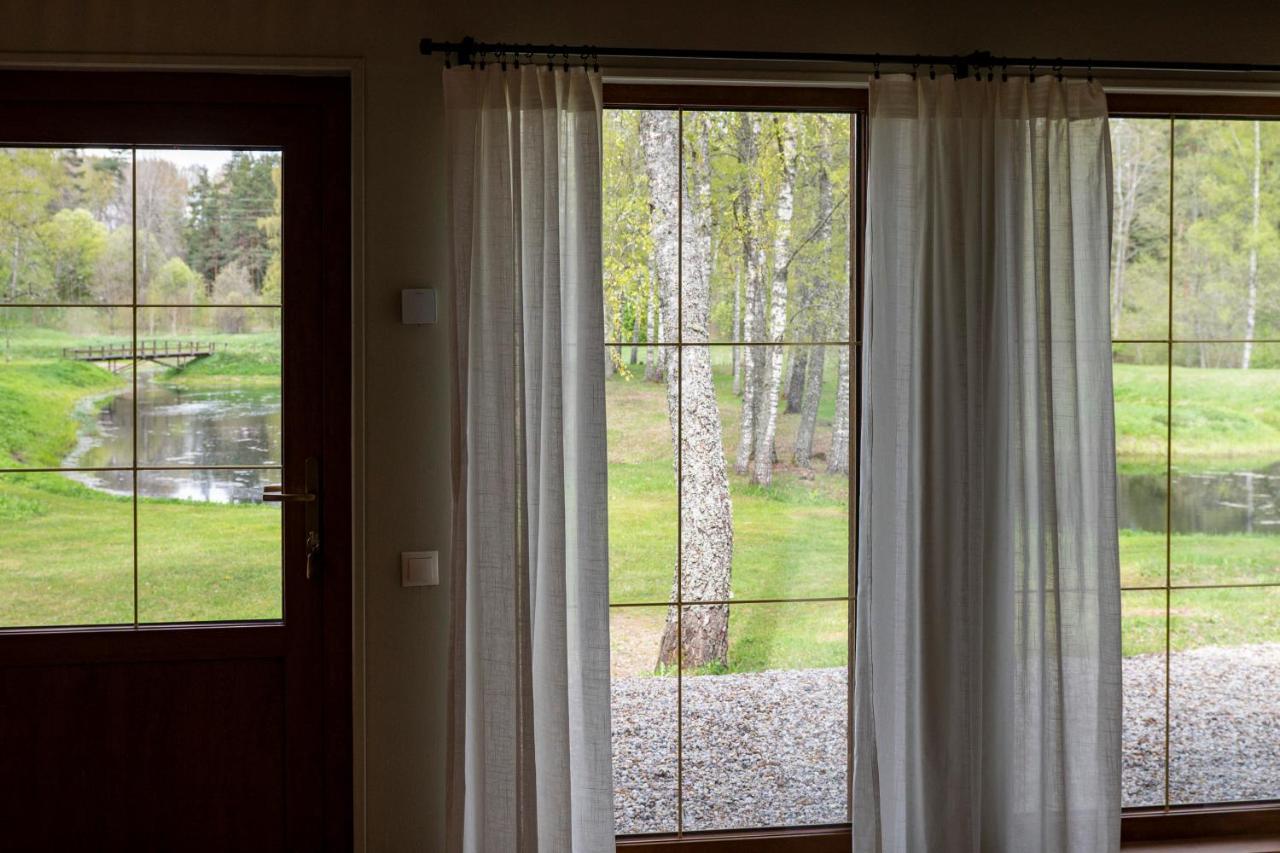 Brivdienu Maja Vejini Straupe Exteriér fotografie
